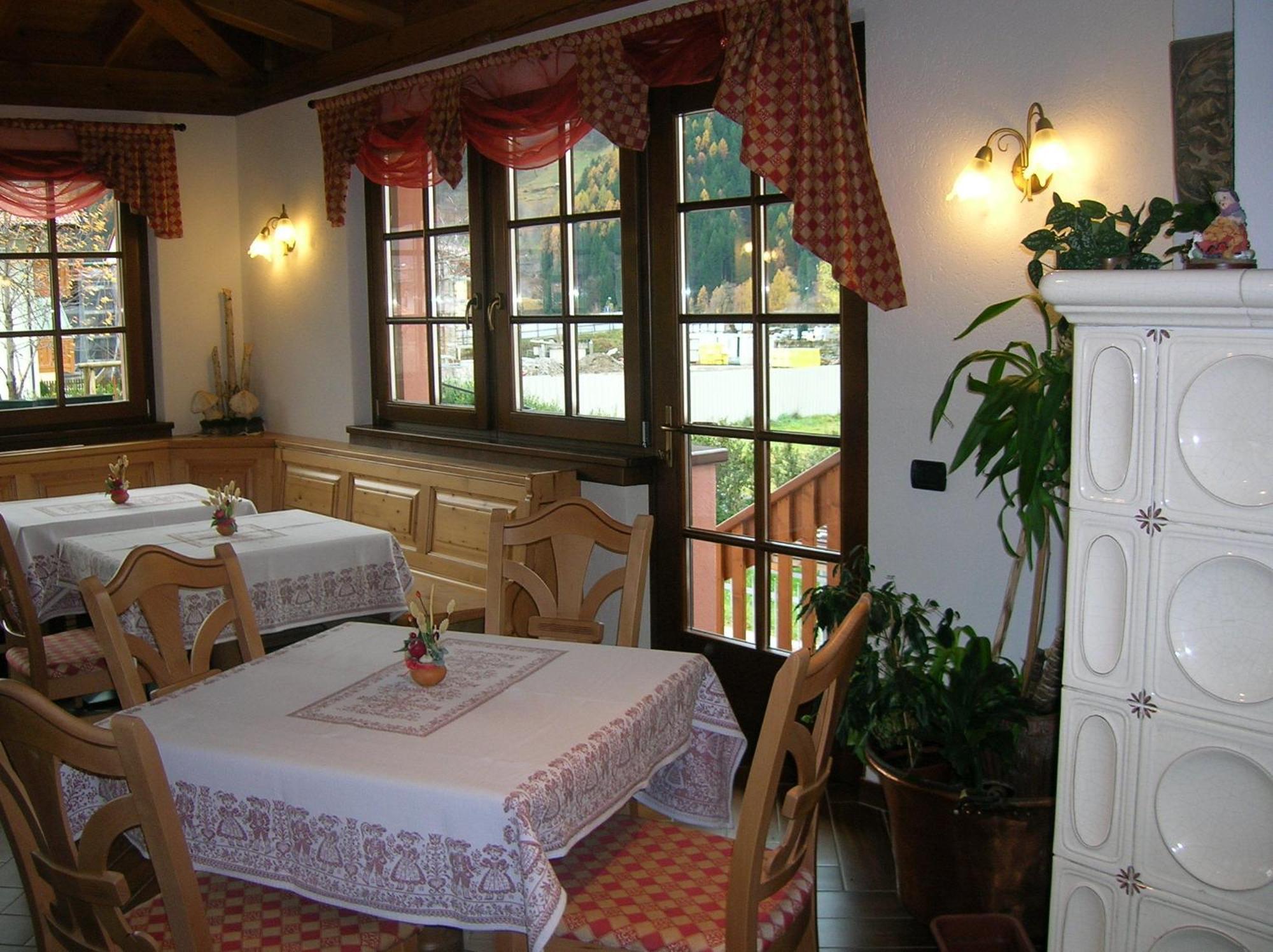 Hotel Villa Fosine Pinzolo Zewnętrze zdjęcie