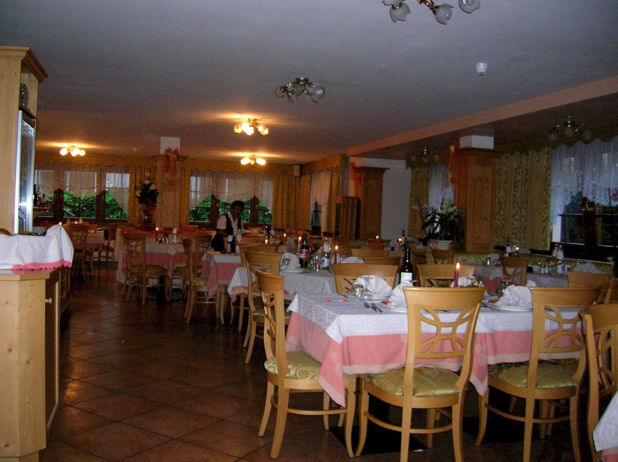 Hotel Villa Fosine Pinzolo Zewnętrze zdjęcie